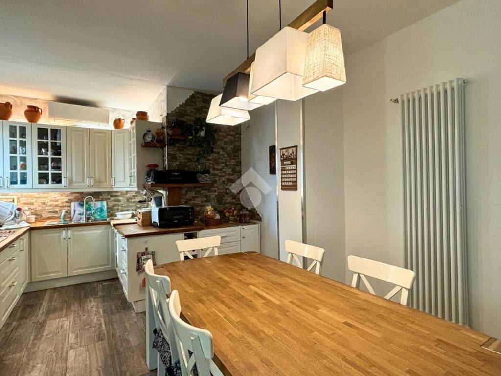 Casa indipendente a Darfo boario terme in Via Trento, 63 - Foto 4
