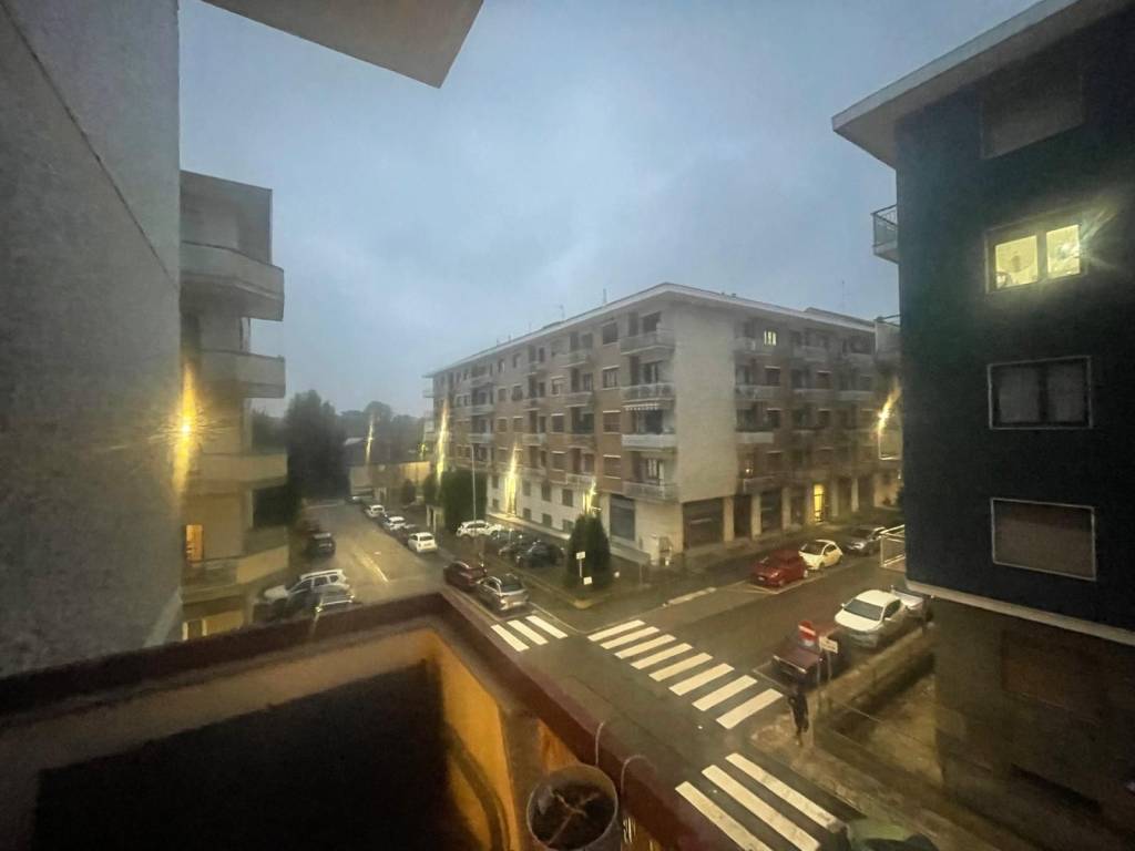 Appartamento a Pinerolo in Via Federico Caprilli - Foto 3