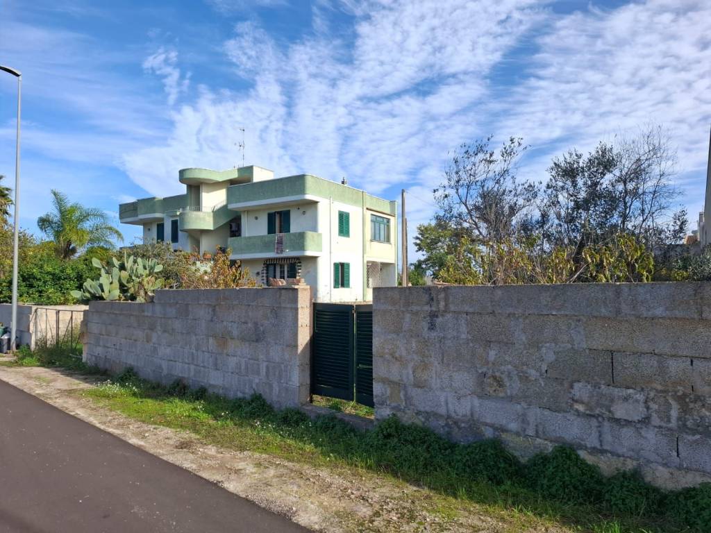 Terreno a Castrignano del capo in Via Andrea Mancarella - Foto 2