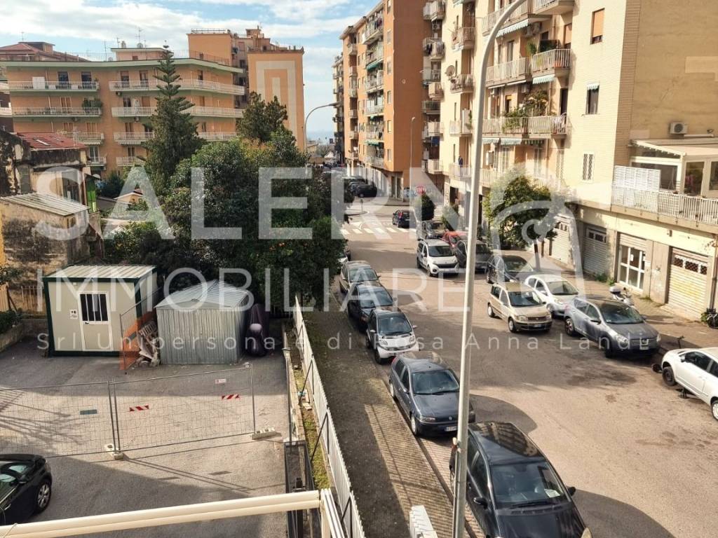 Appartamento a Salerno in Via Claudio Guerdile, 79 - Foto 3