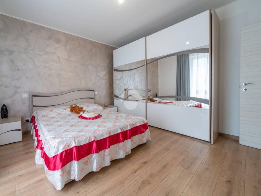 Villa a Verona in Str. della Genovesa, 86 - Foto 3