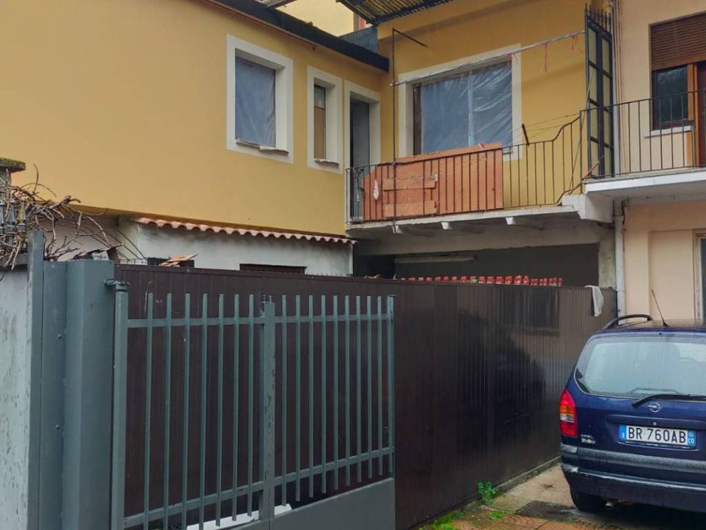 Appartamento a Carugo in Via Enrico Tazzoli, 13 - Foto 4