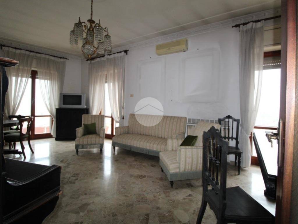 Appartamento a Santa maria capua vetere in Via Melorio, 36 - Foto 3