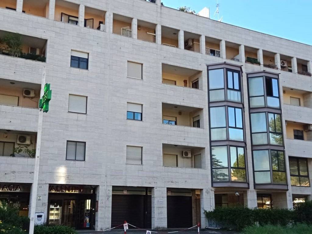 Appartamento a Bari in Via Alberotanza - Foto 2