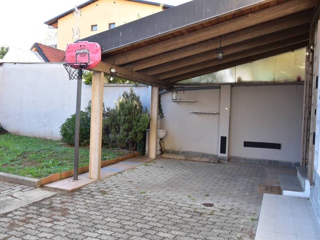 Villa a Collegno in Via Renzo Cattaneo, 14 - Foto 5