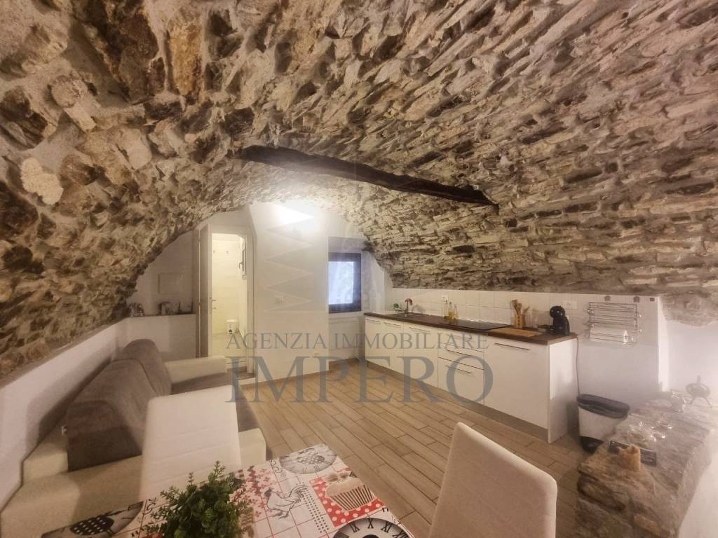 Appartamento a Apricale in Via Martiri della Liberta - Foto 5