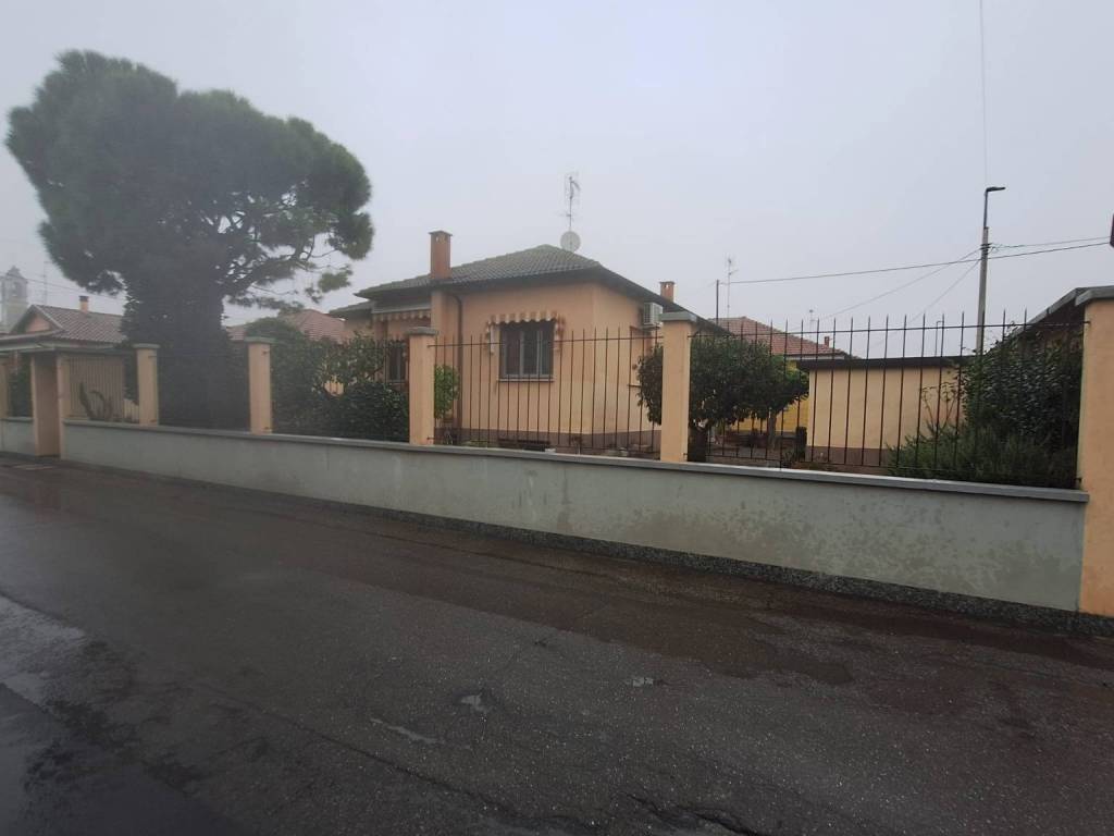 Villa a Linarolo in Via Leopoldo Nobili - Foto 3