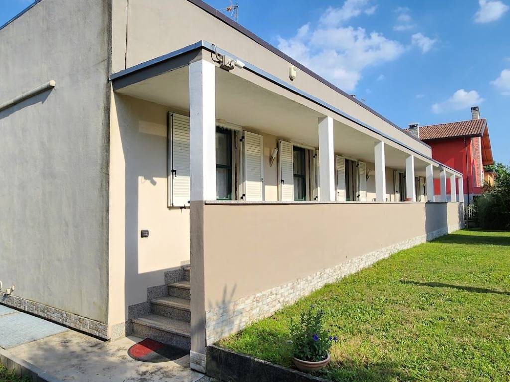 Villa a Fagnano olona in Via Galileo Galilei - Foto 2