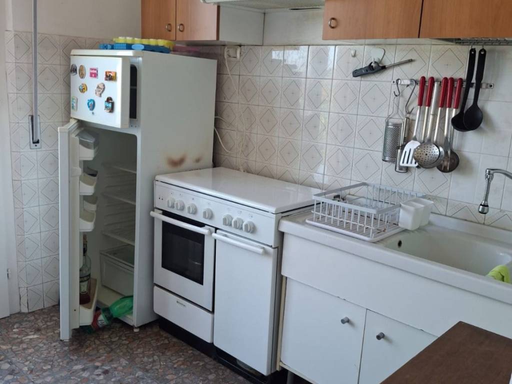 Appartamento a Cecina in Via Federico da Montefeltro - Foto 5