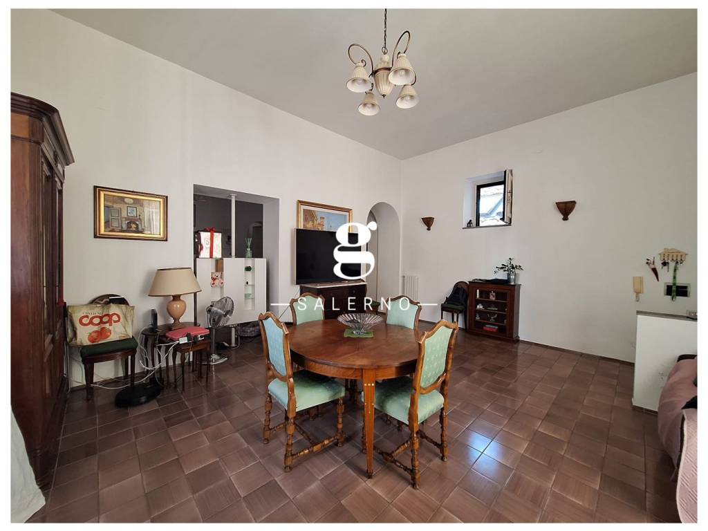 Appartamento a Salerno in Via Giovanni Guarna - Foto 2