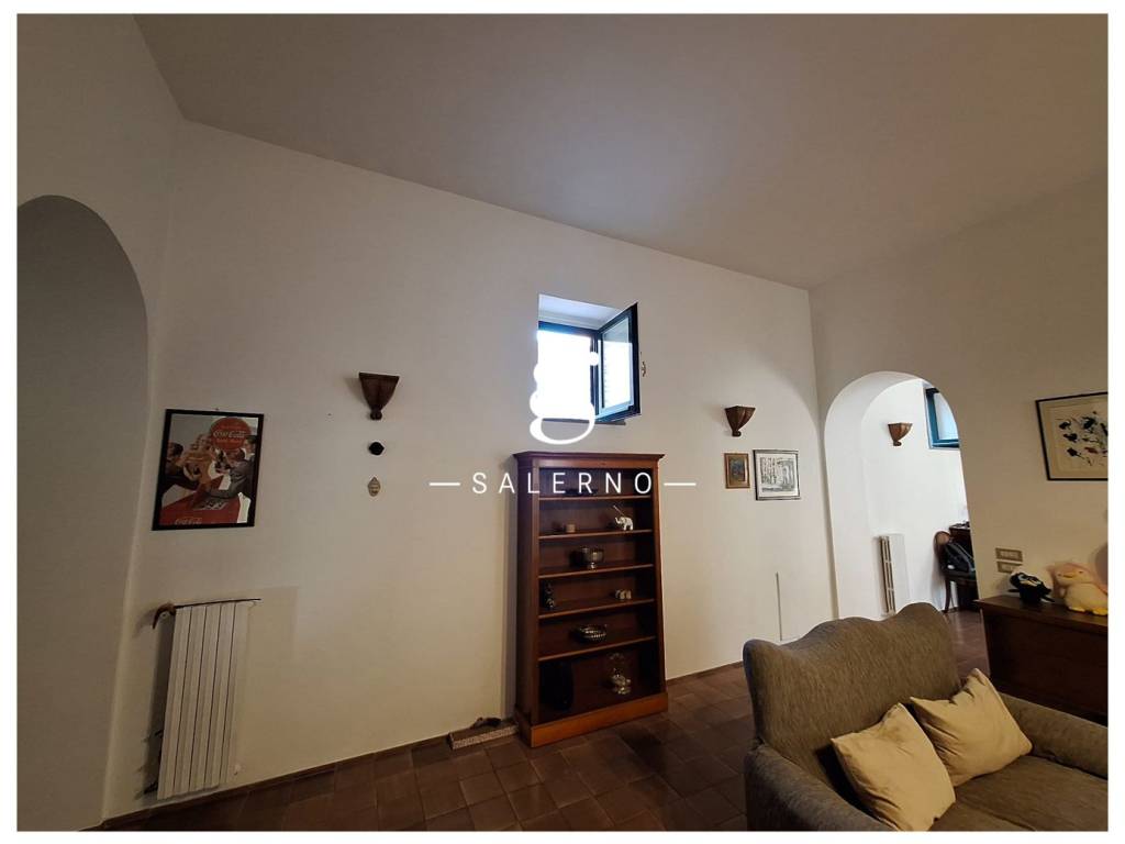 Appartamento a Salerno in Via Giovanni Guarna - Foto 4