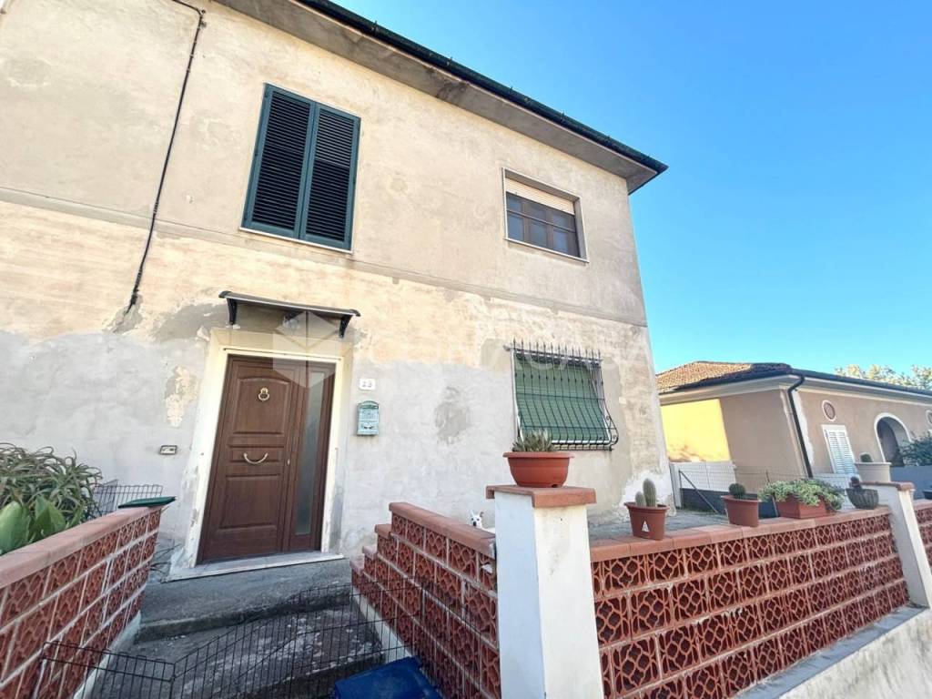 Appartamento a Capannoli in Via Sotto Gli Orti - Foto 2