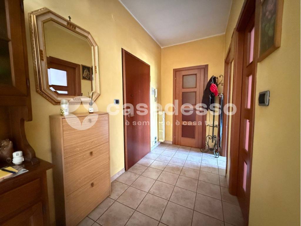 Appartamento a Leinì in Via Lombardore - Foto 2