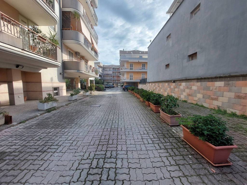 Appartamento a Bari in Via Umberto I - Foto 3