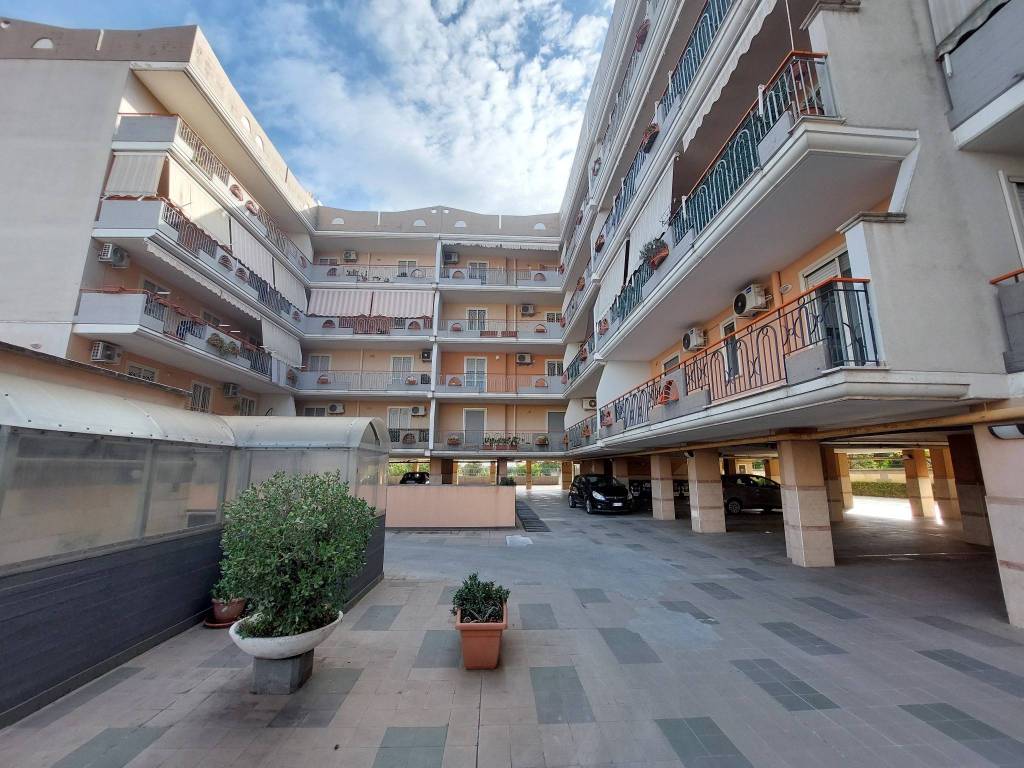 Appartamento a Bari in Via Umberto I - Foto 5