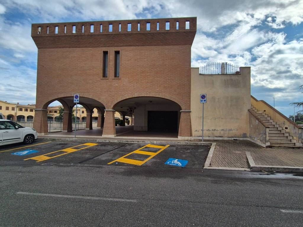 Immobile a Pomezia in Viale Anchise - Foto 3