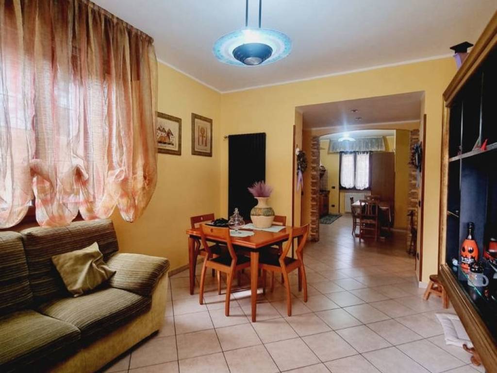 Casa indipendente a Aprilia in via Liguria,, 42 - Foto 4