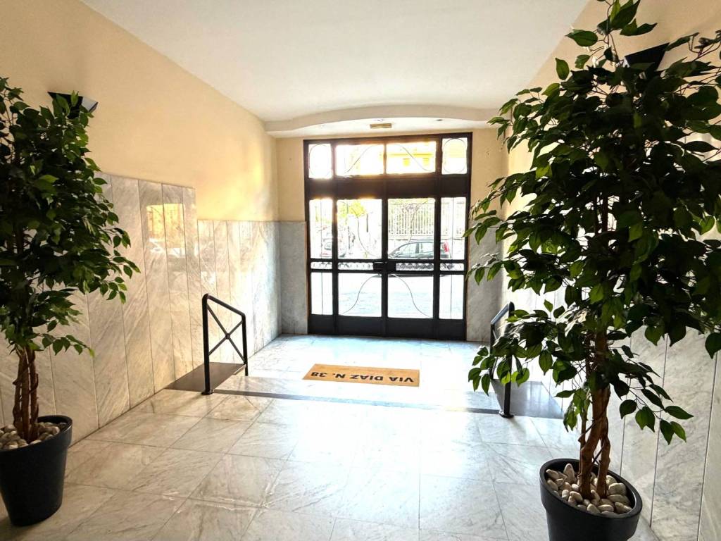 Appartamento a Portici in Via Armando Diaz - Foto 5