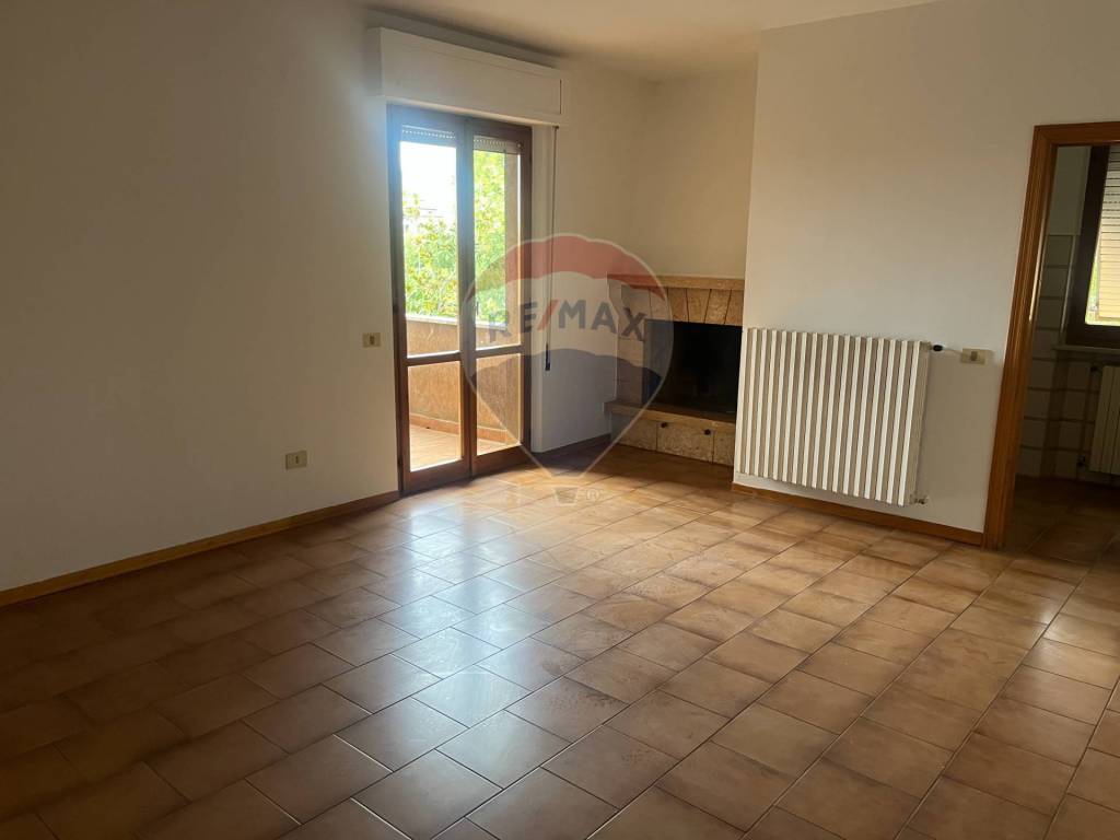 Appartamento a Foligno in Via Daniele Manin, 13 - Foto 5