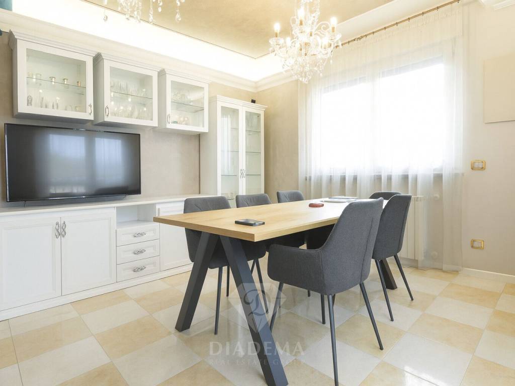 Palazzo / stabile a Besnate in Via Gallarate, 3 - Foto 3