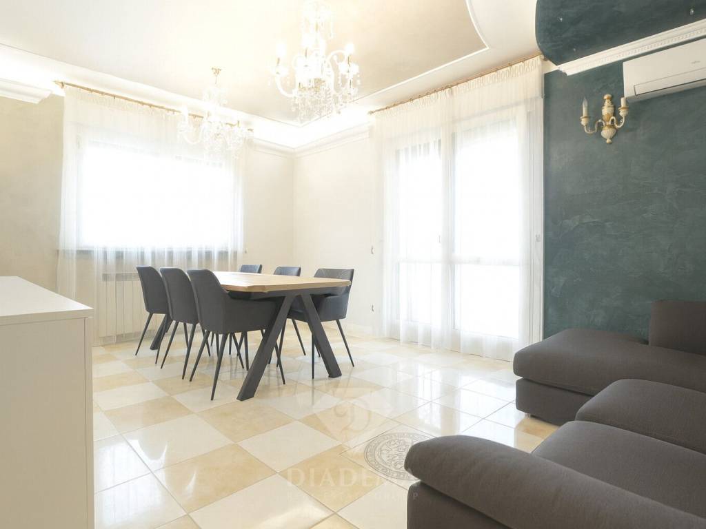 Palazzo / stabile a Besnate in Via Gallarate, 3 - Foto 5