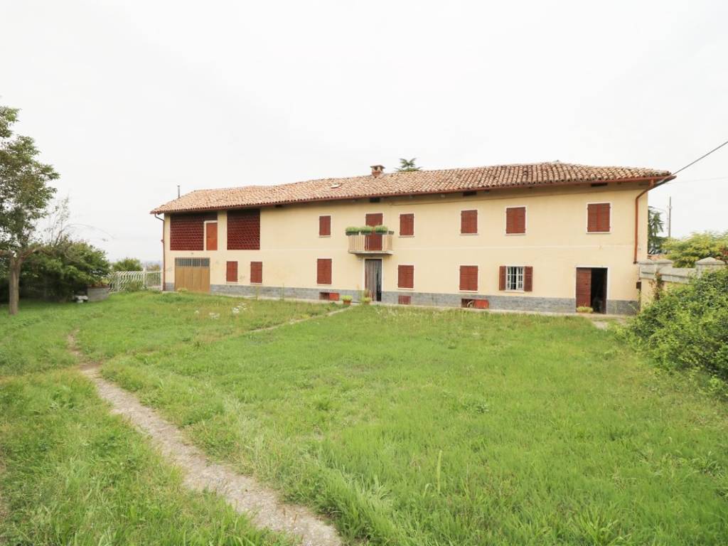Casa indipendente a Costigliole d'asti in Strada Annunziata, 36 - Foto 2