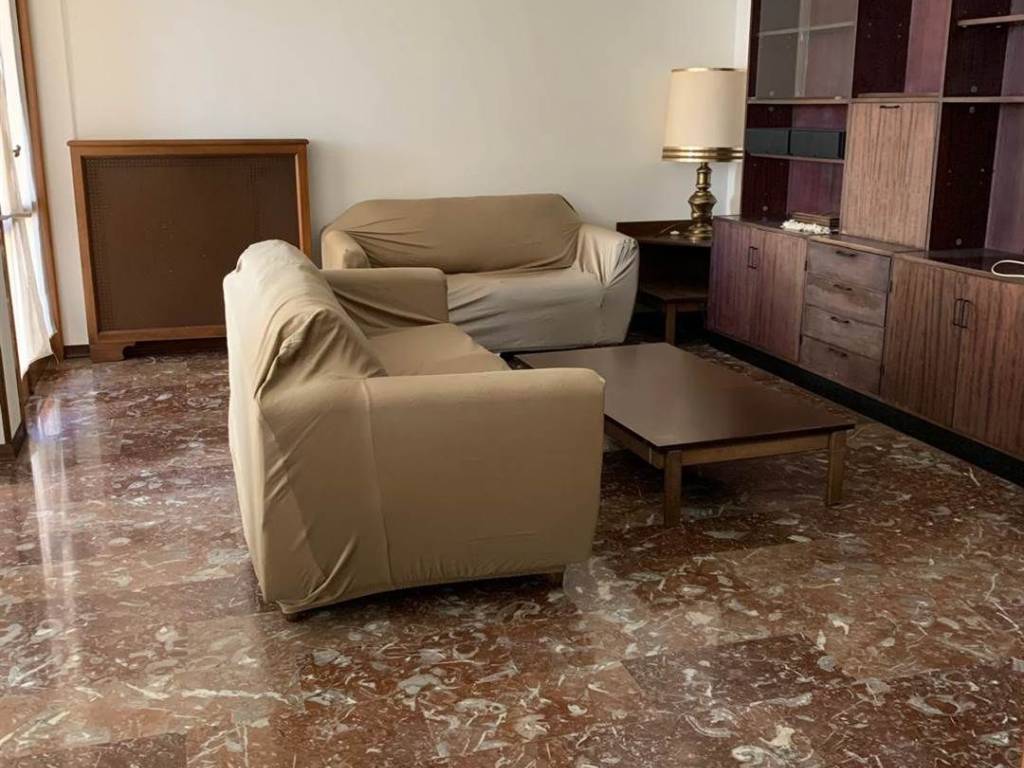 Appartamento a Piacenza - Foto 2