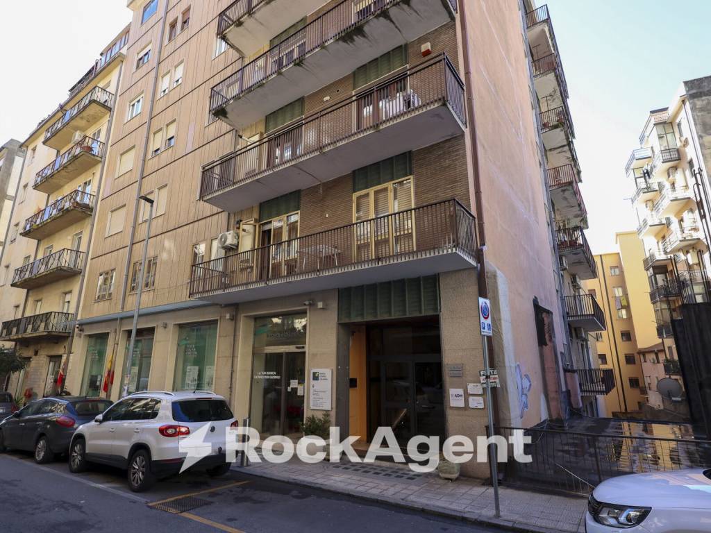 Appartamento a Catanzaro in Via Edmondo Buccarelli, 4 - Foto 2