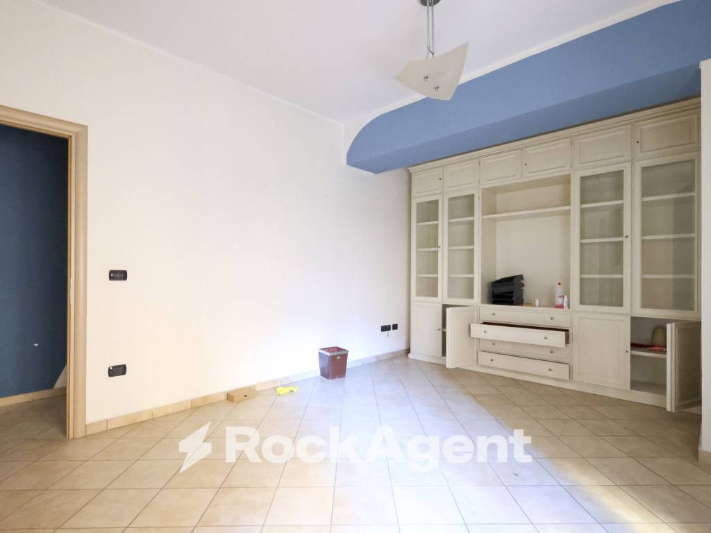 Appartamento a Catanzaro in Via Edmondo Buccarelli, 4 - Foto 4