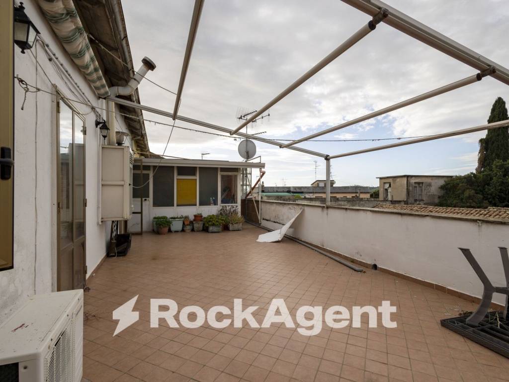 Appartamento a Catanzaro in Viale degli Angioini, 107 - Foto 2