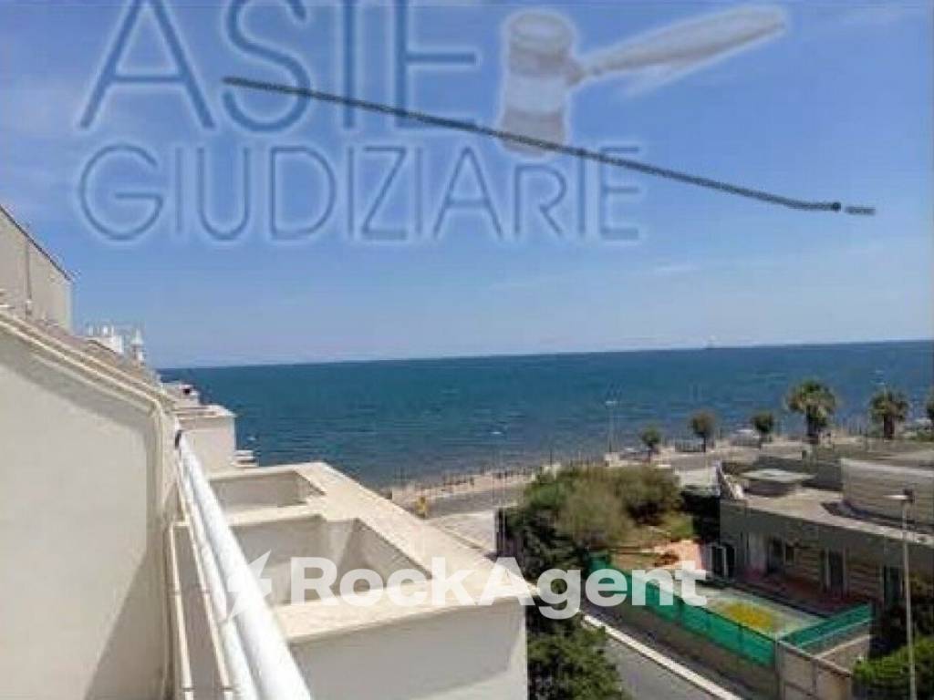 Appartamento a Bari in Lungomare Ugo Lorusso, 47 - Foto 2