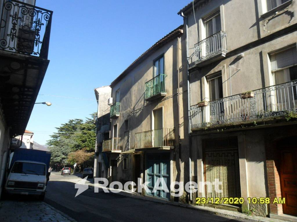 Appartamento a Trecchina in Via Guglielmo Marconi, 11 - Foto 2