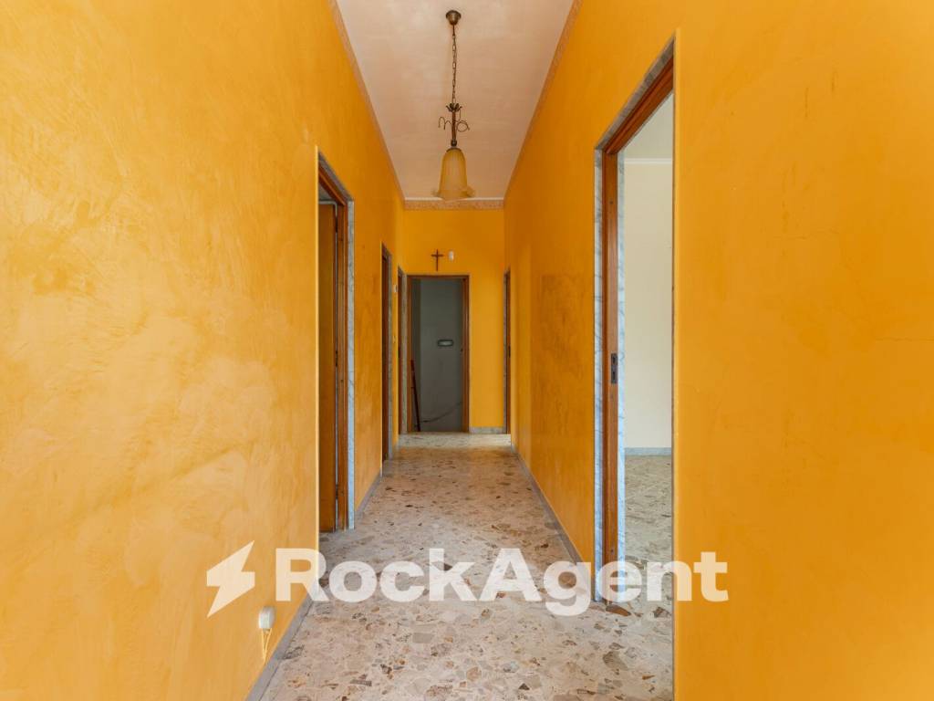 Appartamento a Grumo appula in Via Soldato M. Mastrangelo, 2 - Foto 4