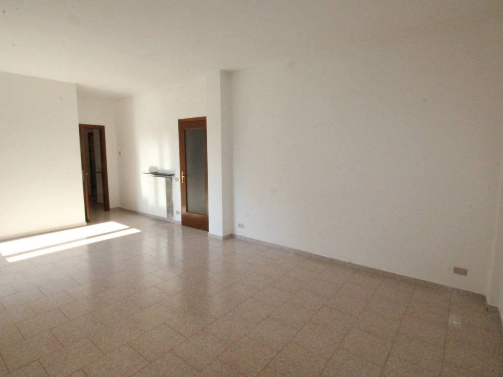 Appartamento a Lomazzo in Via Milano, 3 - Foto 4