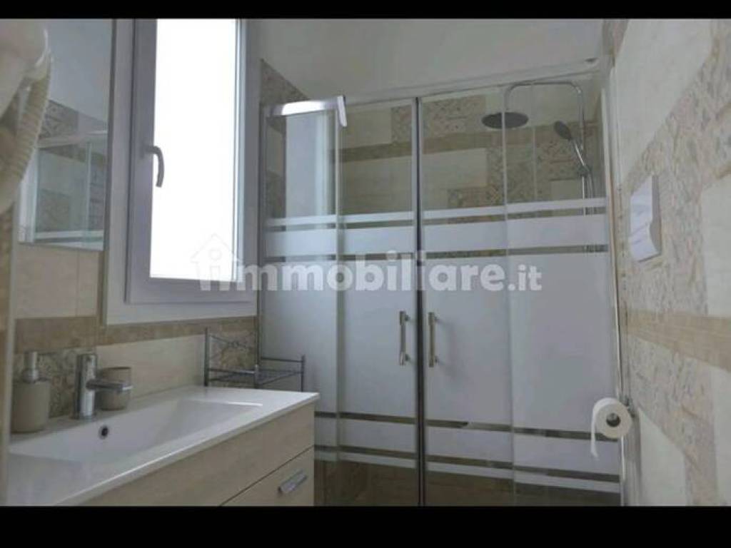 Villa a Polignano a mare in Via A. G. Magnesi - Foto 2