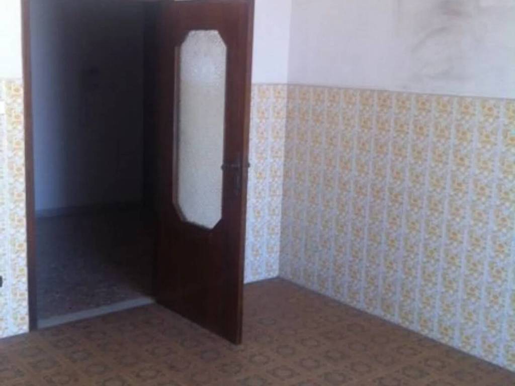 Appartamento a Bitonto in Via Teobaldo Sorgente, Palombaio, Ba - Foto 2