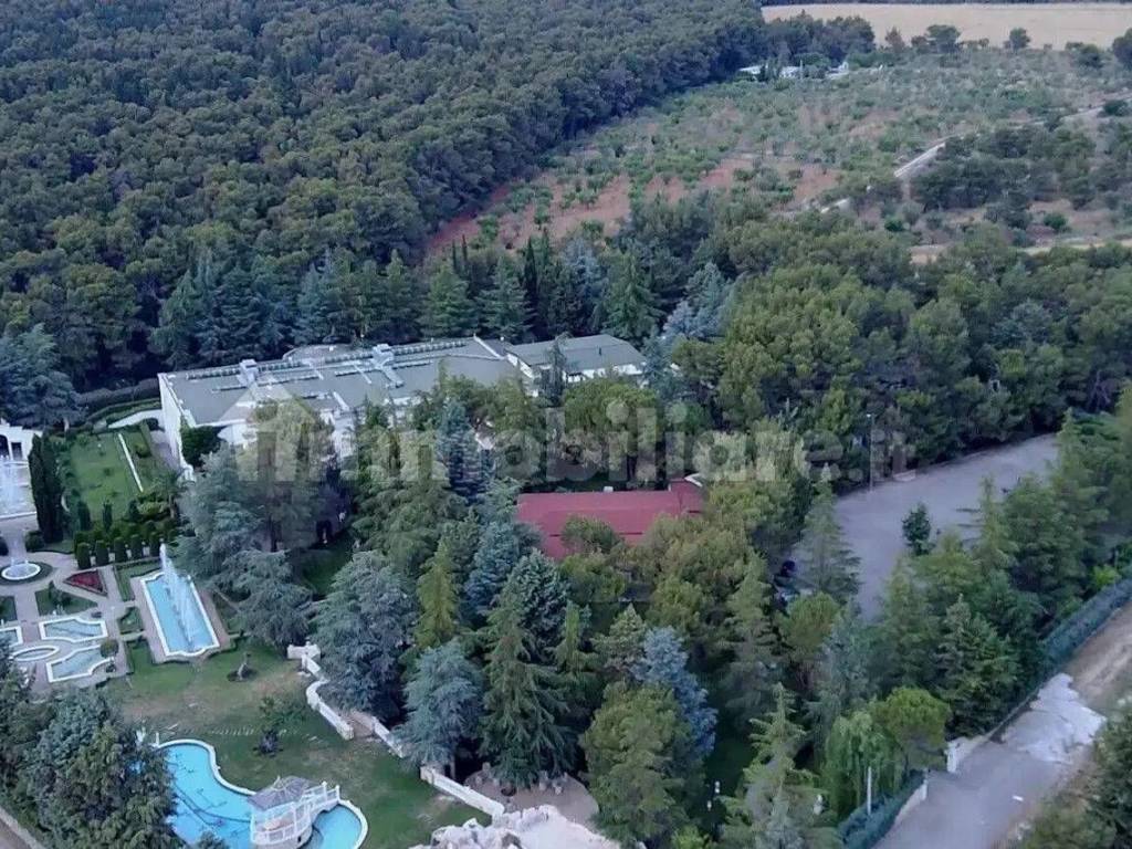 Villa a Cassano delle murge in Via Grumo - Foto 4