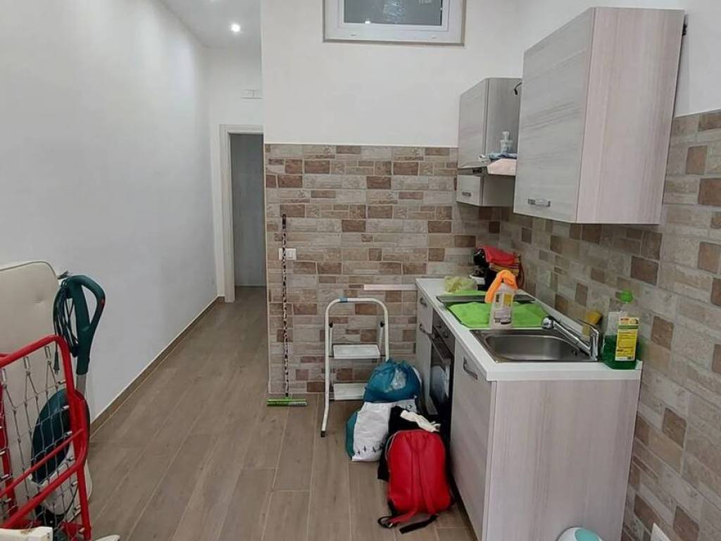 Appartamento a Bari in Via Giovanni Pascoli - Foto 4