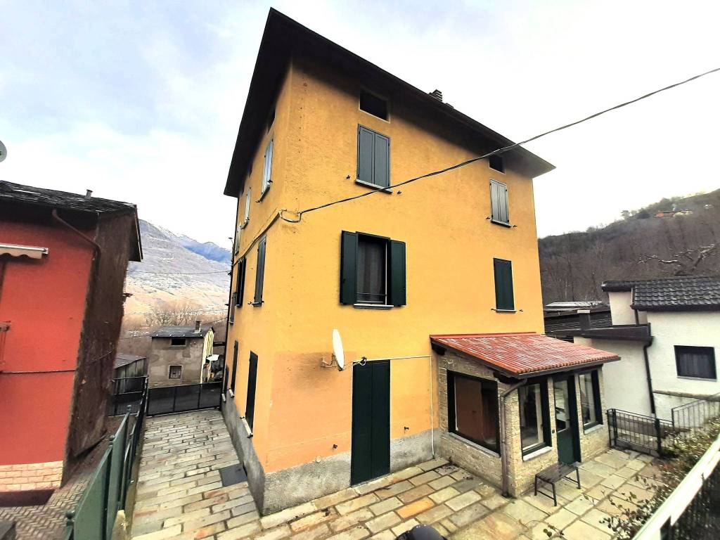 Appartamento a Albosaggia in Via Poratti - Foto 4