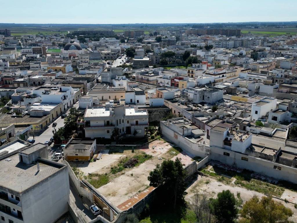 Terreno a Manduria in Via per uggiano - Foto 2