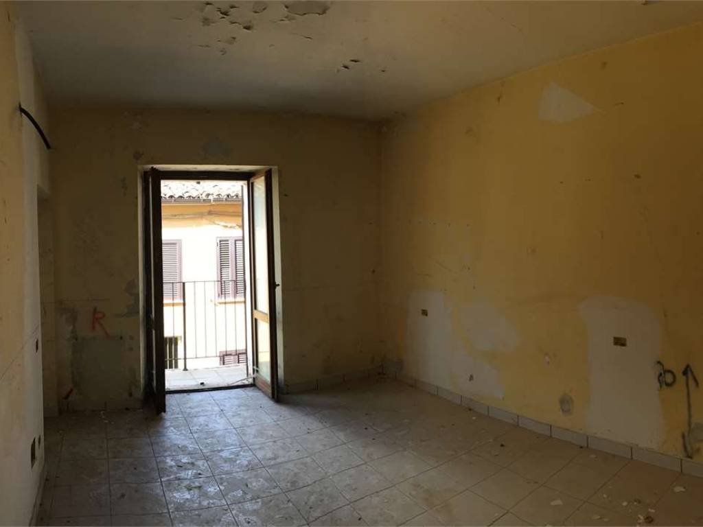 Palazzo / stabile a Fossato di vico in Via Castelvecchio - Foto 5