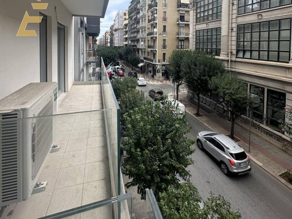 Appartamento a Bari in Via De Rossi - Foto 4