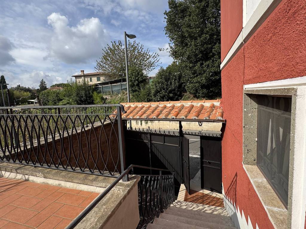 Villa a Genzano di roma in Via Achille Grandi, 25 - Foto 5