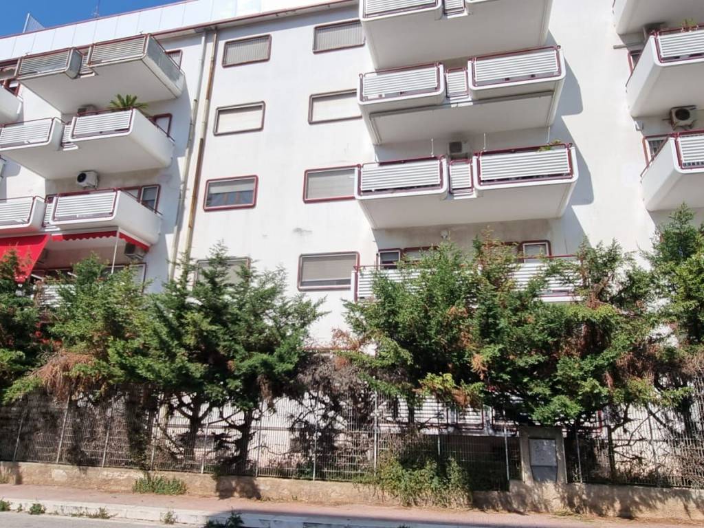 Appartamento a Bari in Via Robert Schuman, 15 - Foto 2