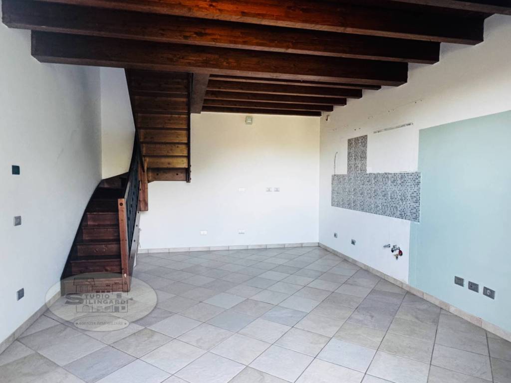 Loft / open space a Modena in strada Martiniana - Foto 2