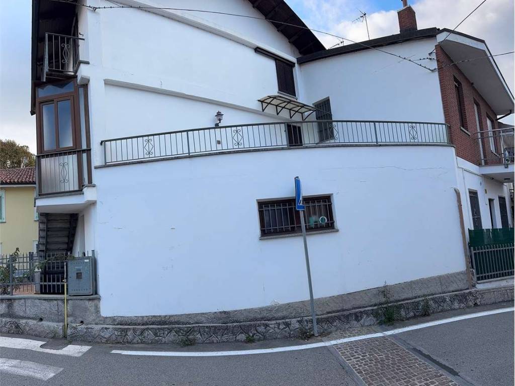 Casa indipendente a Marentino in via roma, 22 - Foto 2