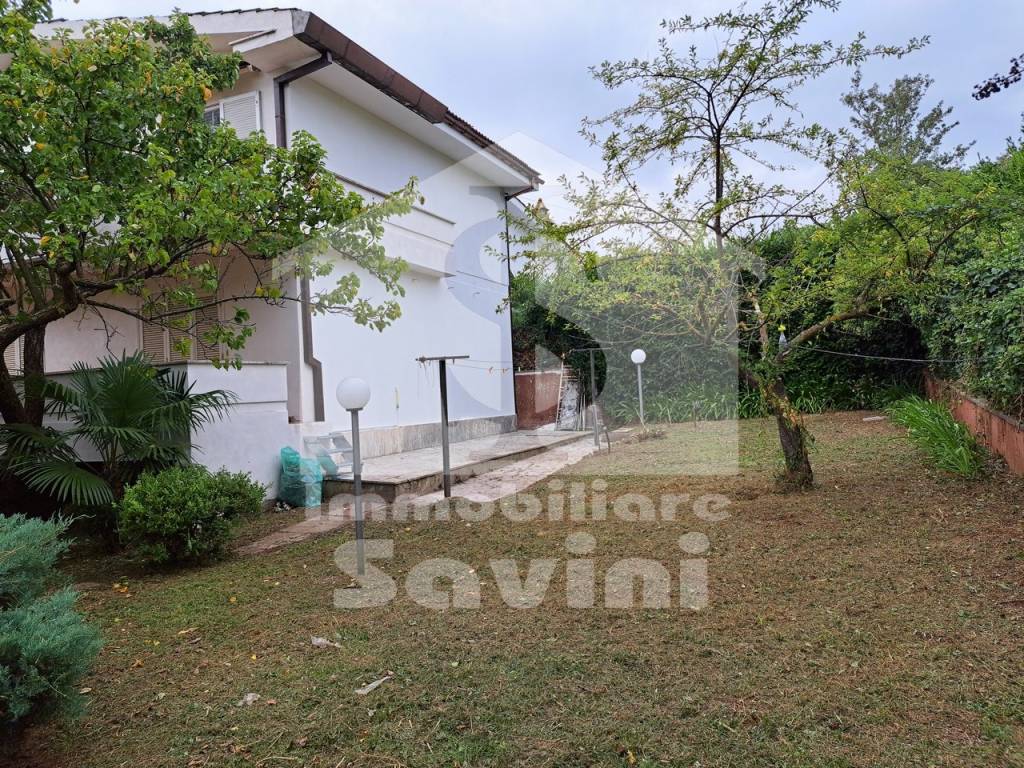 Villa a Genzano di roma in Via dei Castani, 1 - Foto 2