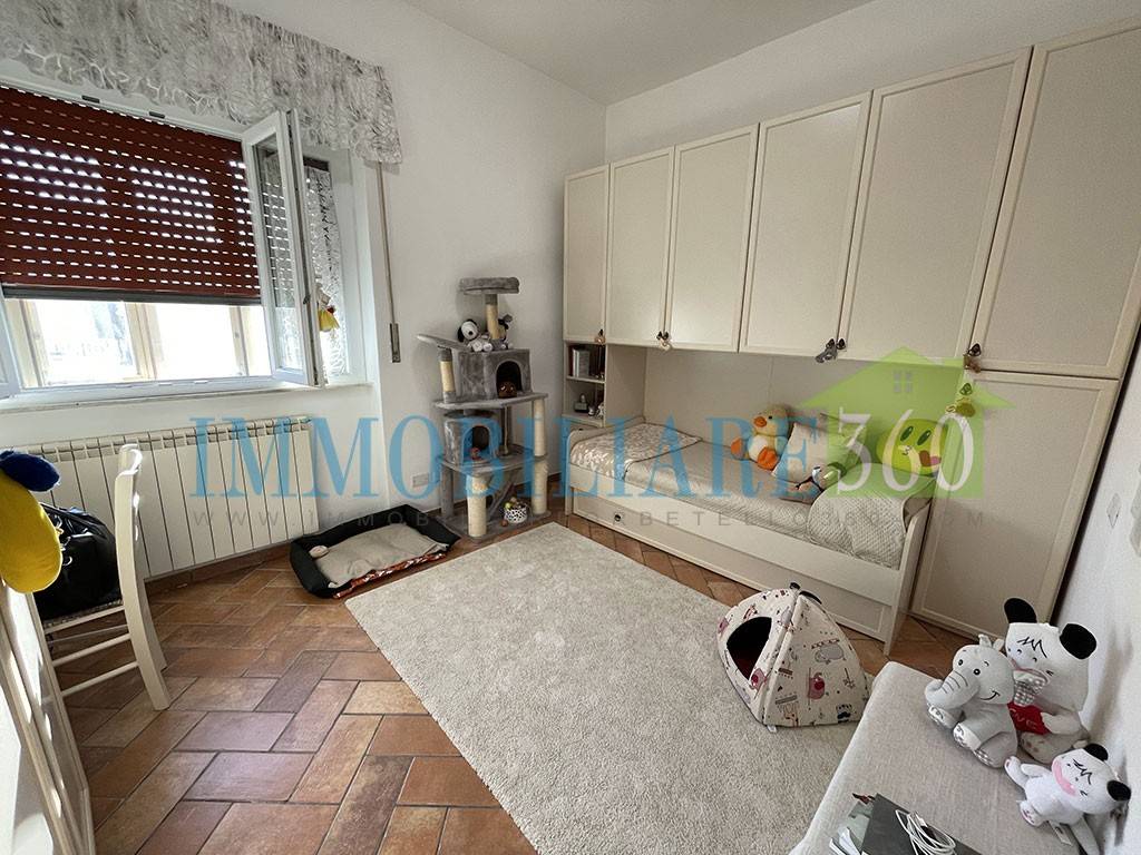 Appartamento a Orbetello in Via Marino De Santis - Foto 2