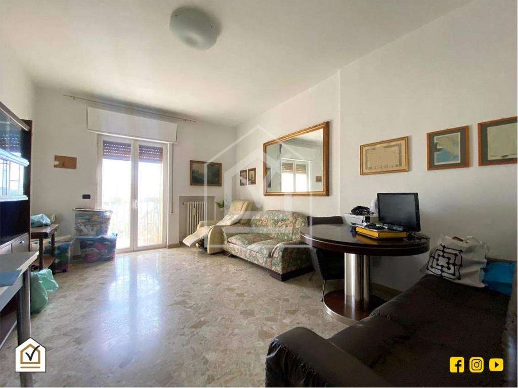 Appartamento a Bari in Via Mario Adamo - Foto 2