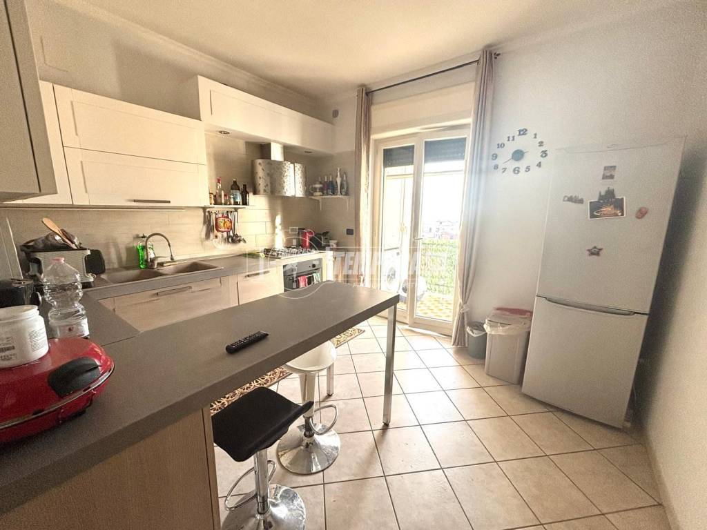 Appartamento a Quadrelle in Via Alessandro Manzoni - Foto 4